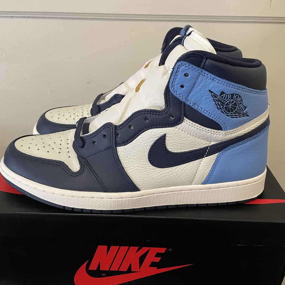 Nike Air Jordan 1 Retro High Og "Obsidian UNC" Size 12